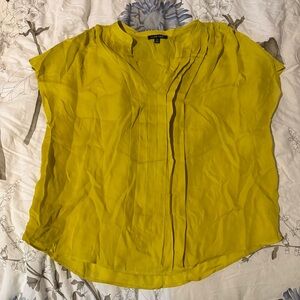 Anthropologie La Fee Verte Women's yellow/gold Pleated V-Neck Blouse